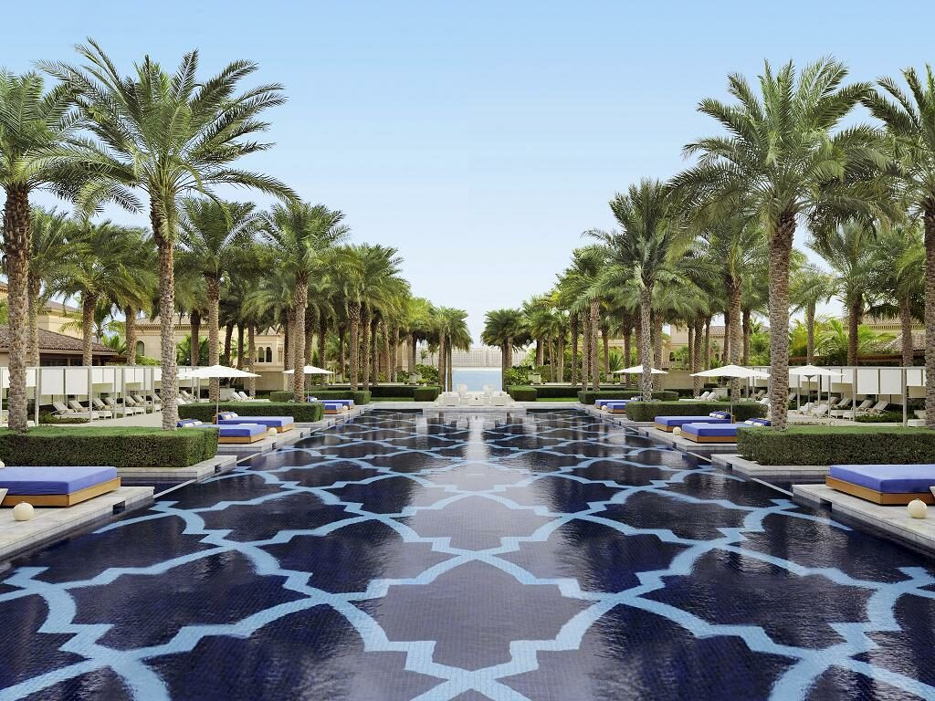 These are the Best Pools in Dubai