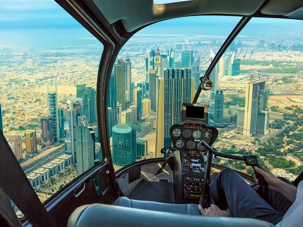 Helicopter Round Flight in Dubai