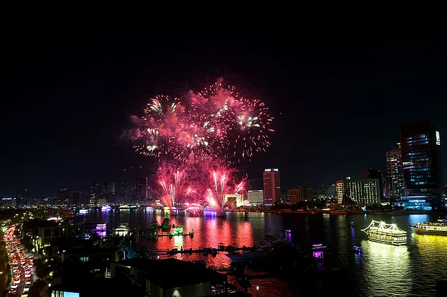 Dubai Kicks Off Diwali 2025 with Fireworks and Festivities at Al Seef